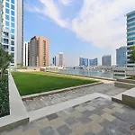 Enticing 2Br Apartment In Reva Residences, Business Bay By Deluxe Holiday Homes