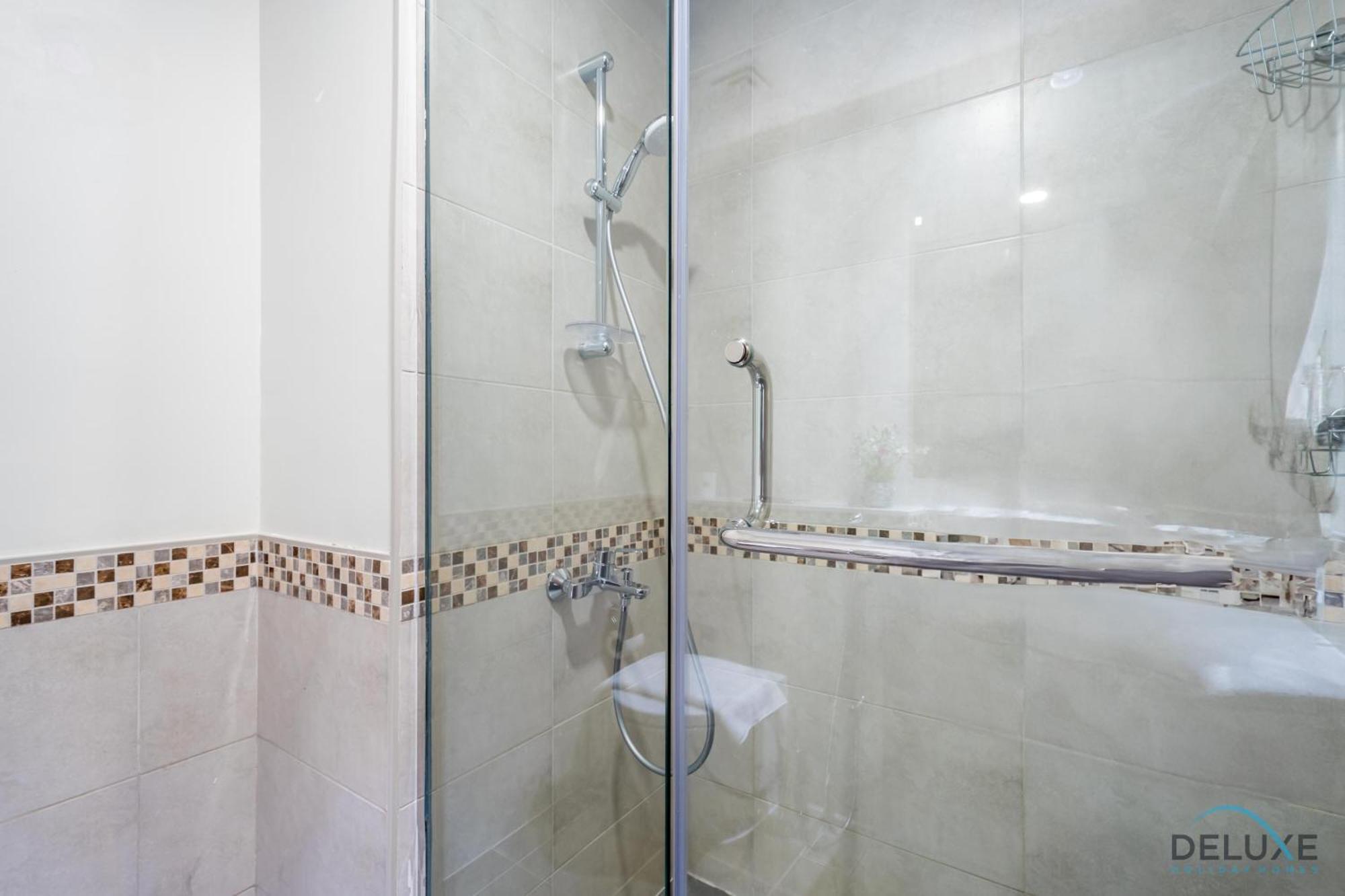 Enticing 2br In Reva Residences, Business Bay By Deluxe Homes *