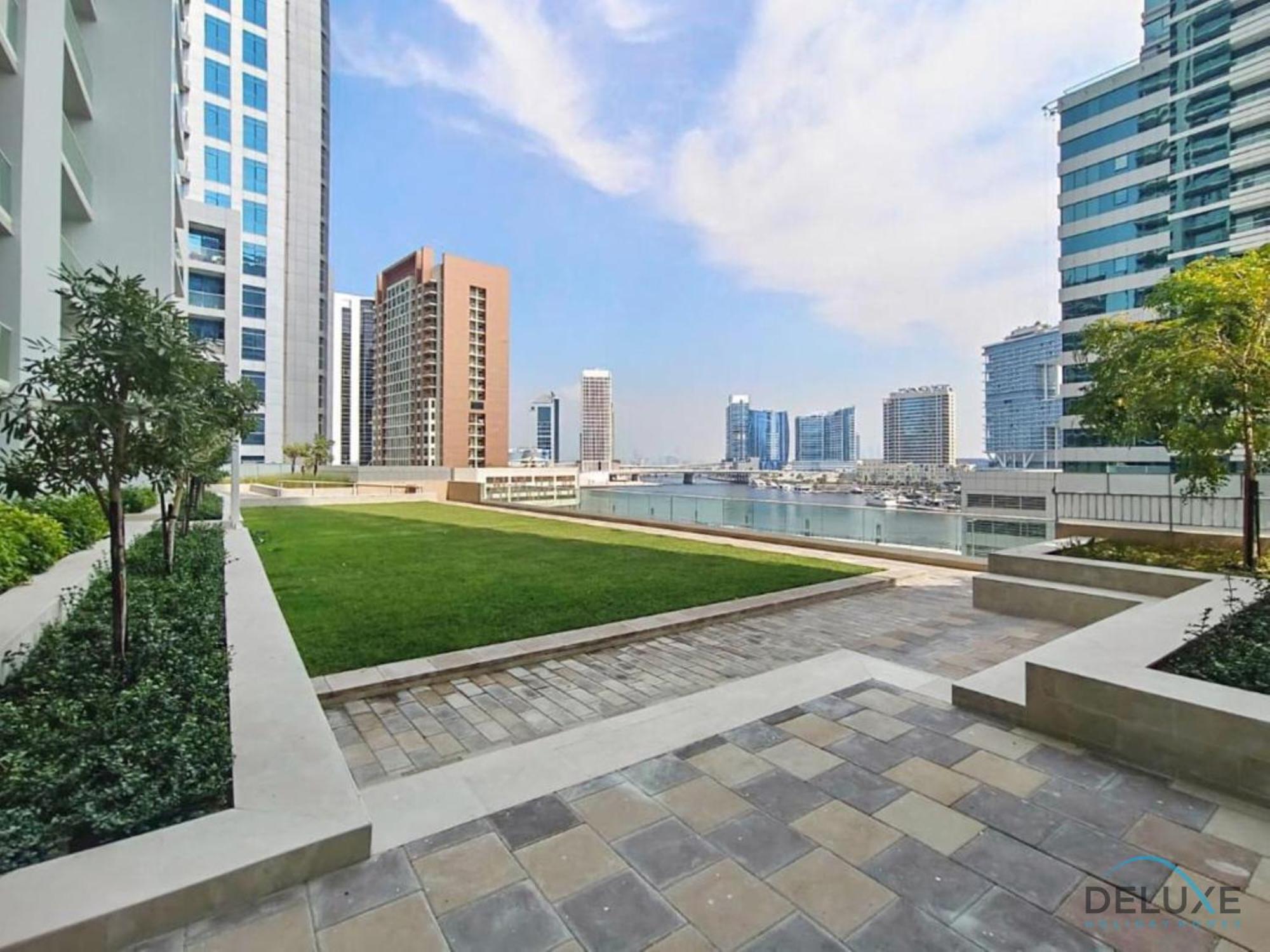 Enticing 2br In Reva Residences, Business Bay By Deluxe Homes