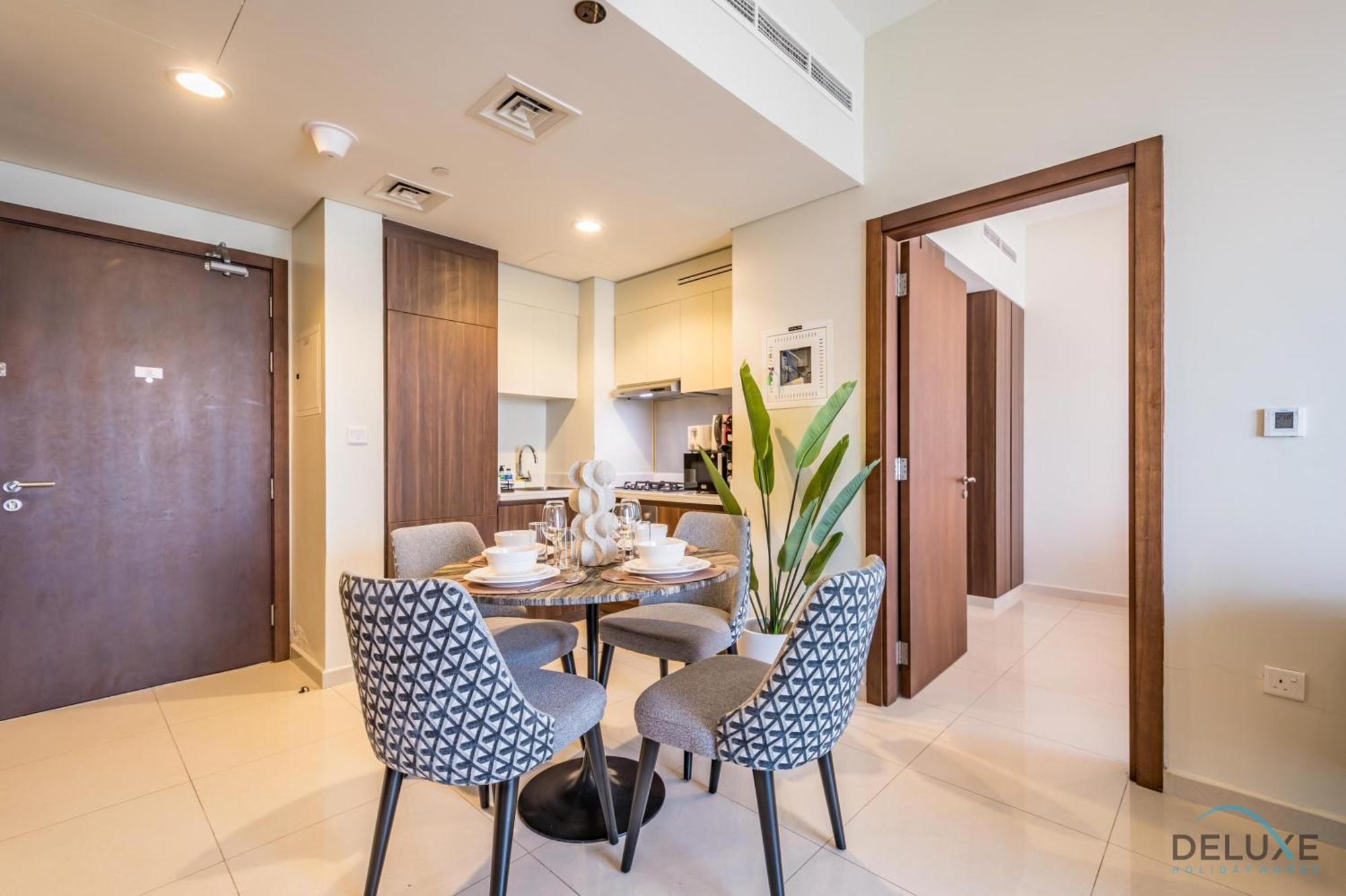 Enticing 2br In Reva Residences, Business Bay By Deluxe Homes Apartment Dubai