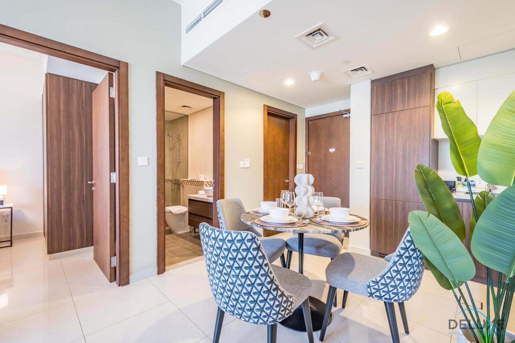 Enticing 2br In Reva Residences, Business Bay By Deluxe Homes * Dubai